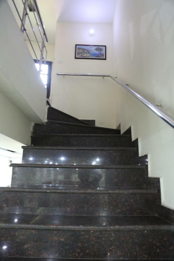 Time Square Guest House Jalandhar Extérieur photo